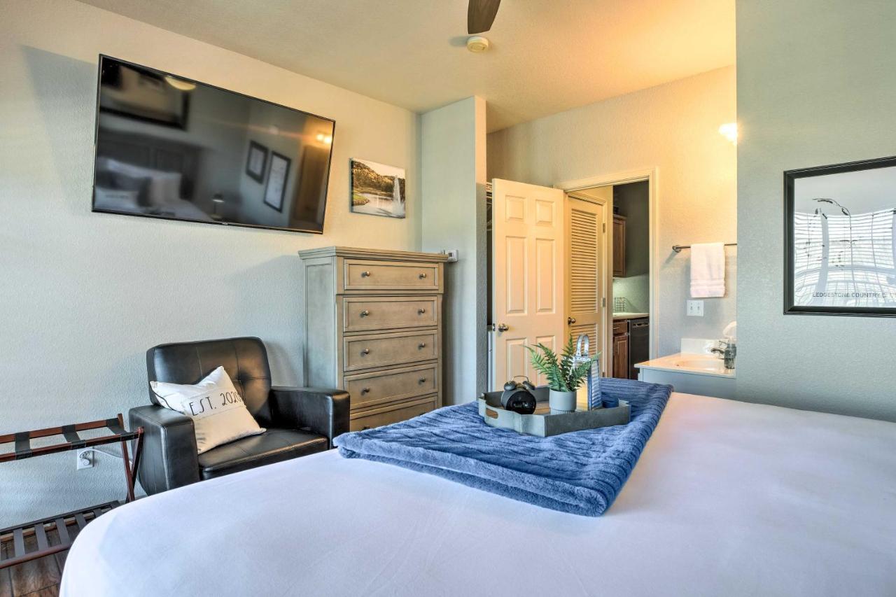 Branson Condo With Balcony On Ledgestone Golf Course Branson West Bagian luar foto